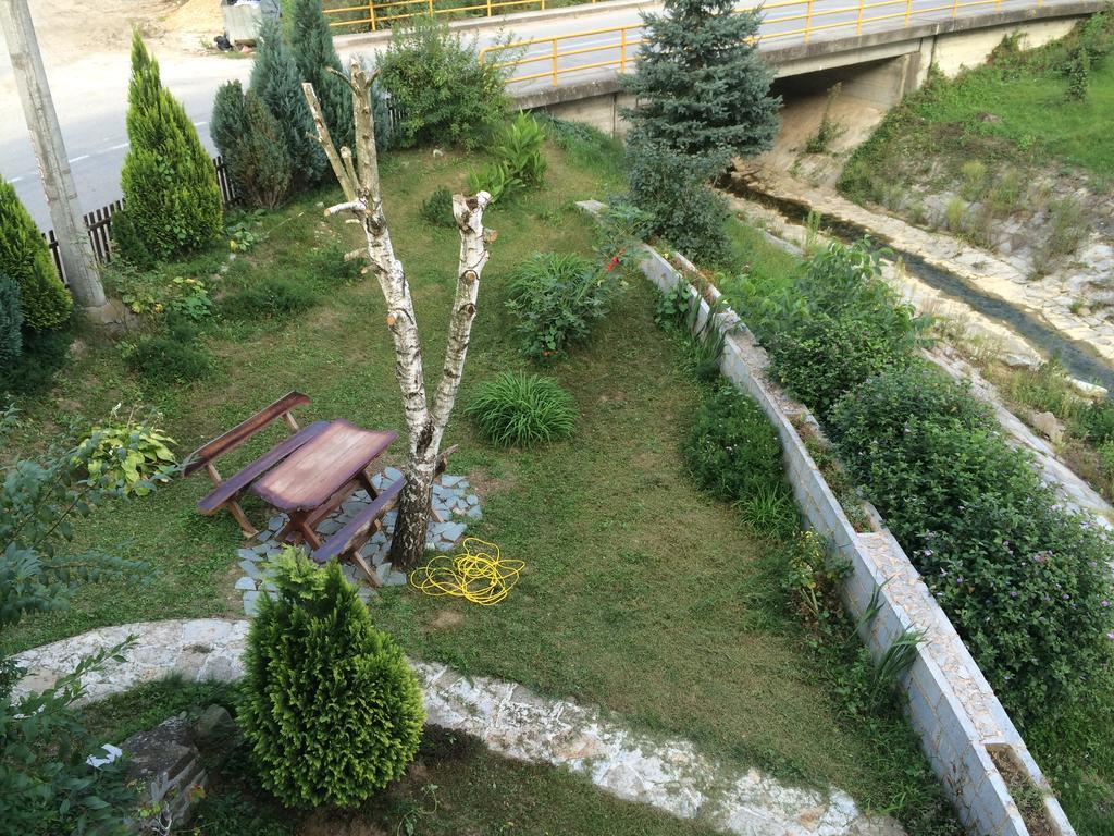 Guesthouse Smiljanic Slavkovica Buitenkant foto